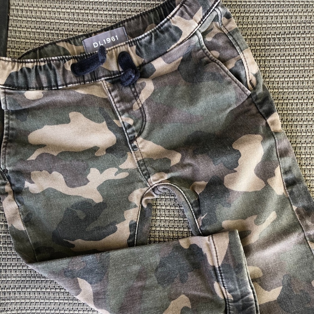DL1961 Joey Jogger in Thunderbolt (camo)
